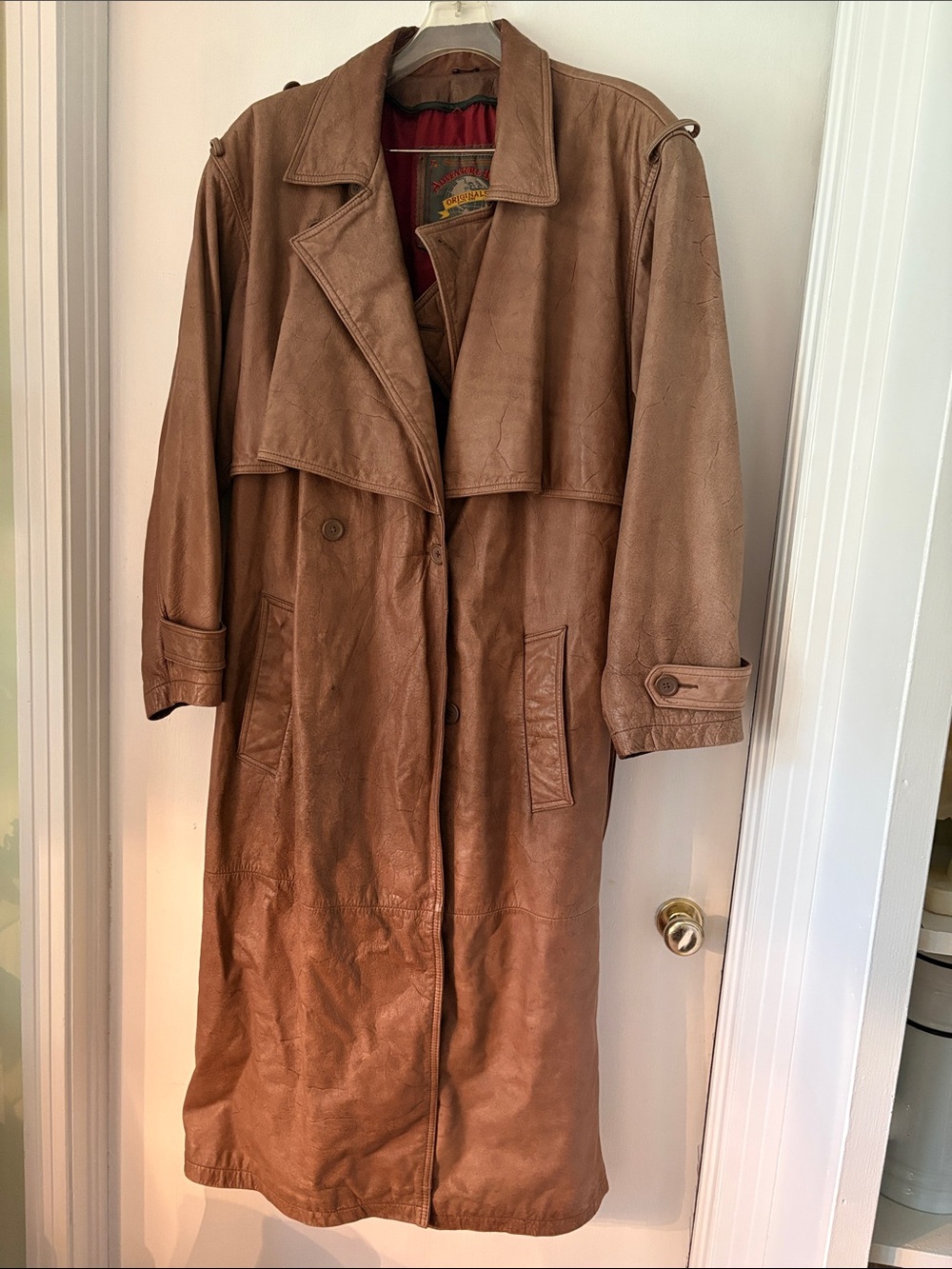 Classic Men’s Brown Leather Trench Coat - Super Soft Well Loved Vintage